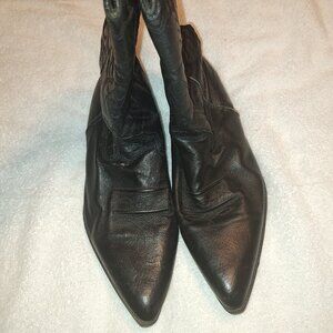 WOMEN'S SIZE 12 RETRO "LOWER EASTSIDE" BLACK LEATHER COWBOY BOOTS